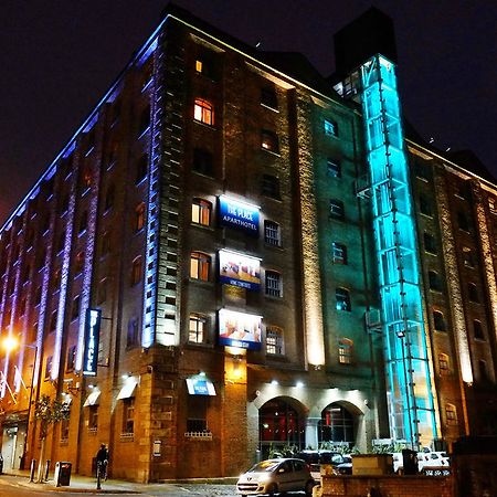 The Place Aparthotel Manchester Exterior photo